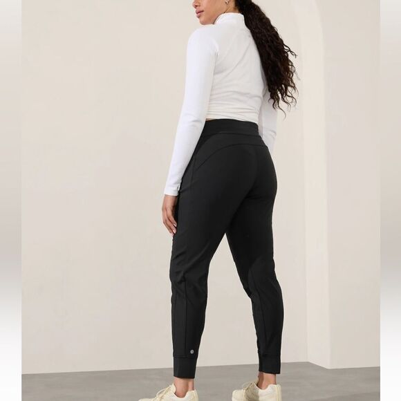 Athleta Headlands Hybrid Trek Athletic Jogger in Black Stretch Jersey Nylon - Picture 1 of 16